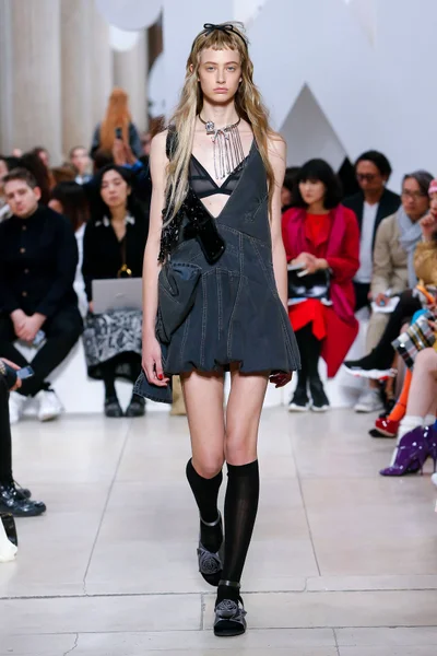 Look 38